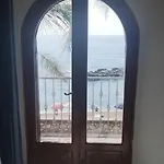 & Sea * Giardini Naxos