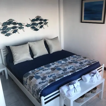 & Sea Holiday home