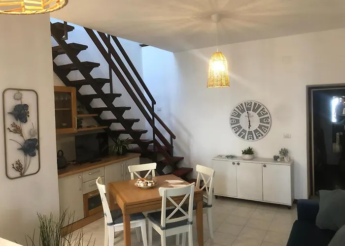 & Sea * Giardini-Naxos